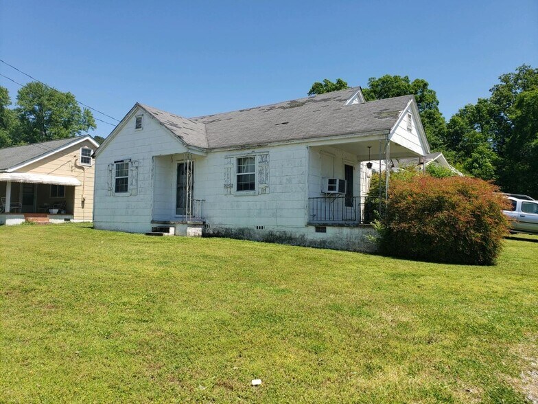 102 Browns Ferry Rd, Chattanooga, TN 37419