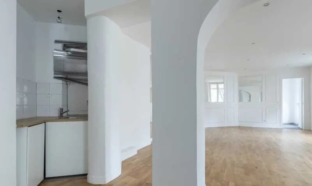 32 Avenue De La République, Paris for lease Interior Photo- Image 1 of 6