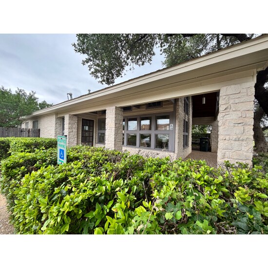 3737 Williams Dr, Georgetown, TX for lease Primary Photo- Image 1 of 3