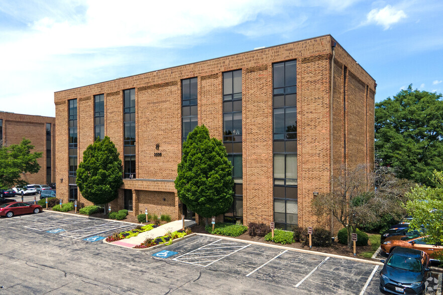 3590 Hobson Rd, Woodridge, IL 60517 - Office for Lease | LoopNet