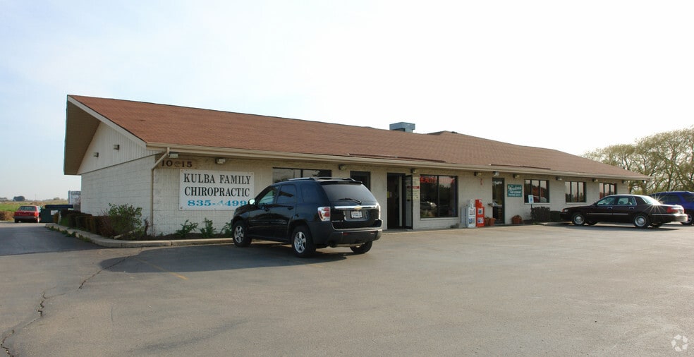 10615 Northwestern Ave, Franksville, WI for sale - Primary Photo - Image 1 of 1