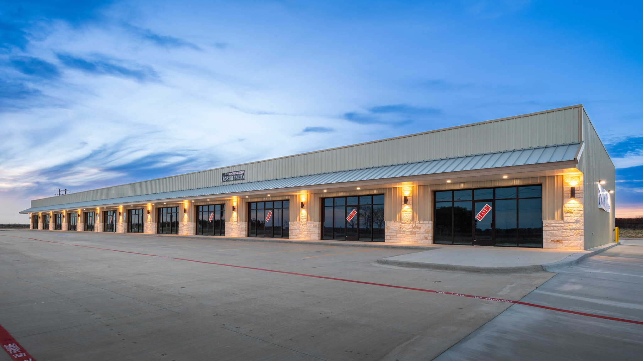 FM 775, Floresville, TX for lease Building Photo- Image 1 of 5