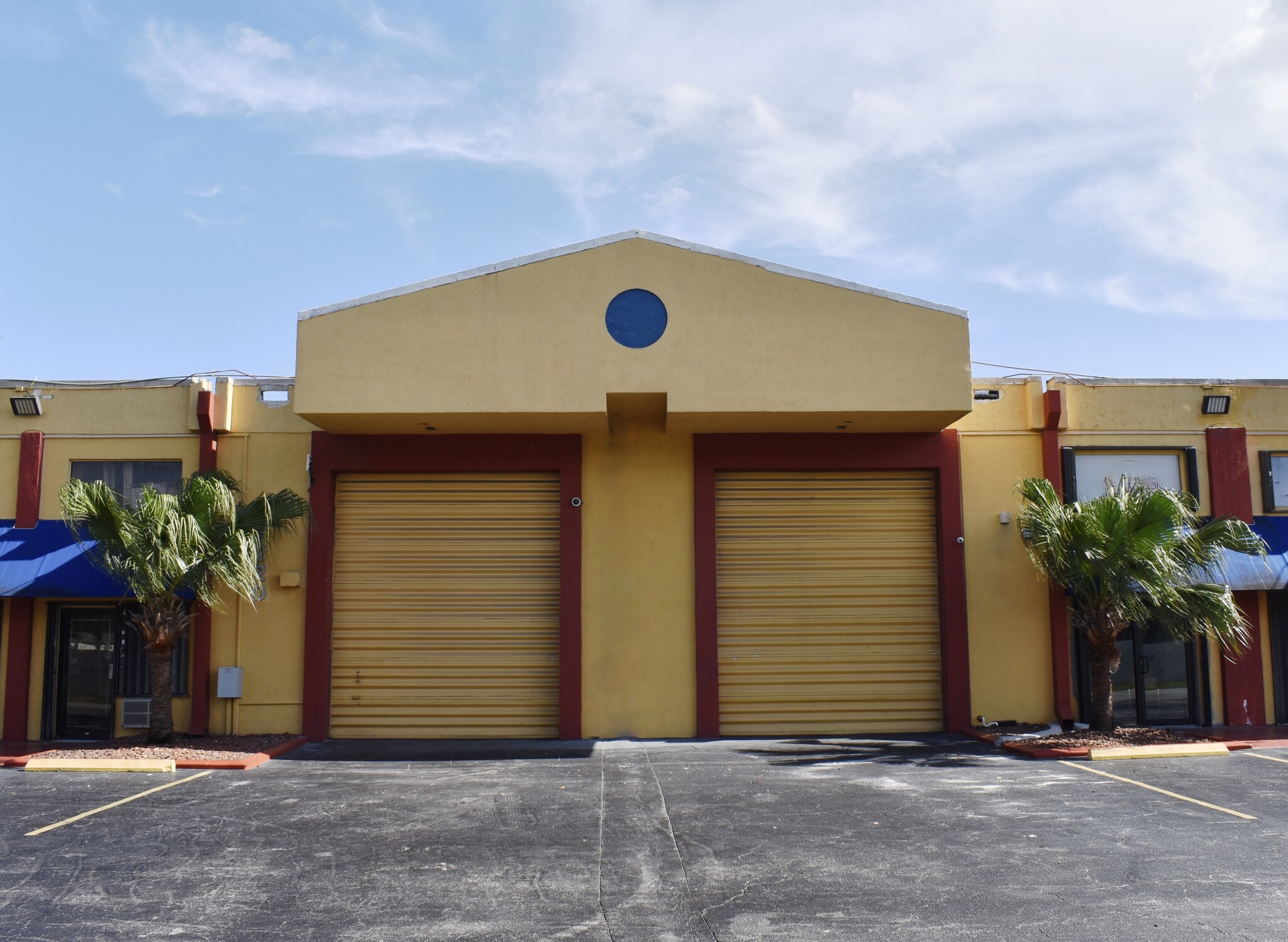 7200-7360 NW 56th St, Miami, FL for lease Primary Photo- Image 1 of 10