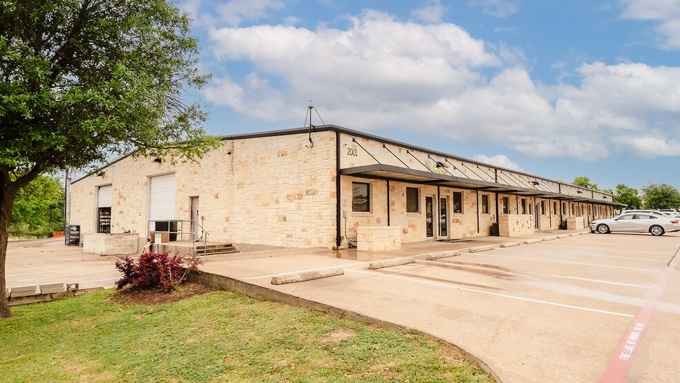 2001 Windy Ter, Cedar Park, TX for sale - Building Photo - Image 1 of 49