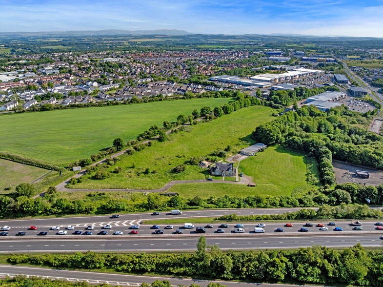 7 Langloan Rd, Loanhead for sale - Building Photo - Image 3 of 8