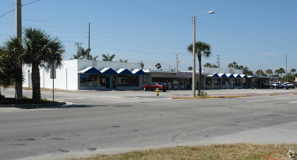 68-82 S Orlando Ave, Cocoa Beach, FL for sale - Primary Photo - Image 1 of 1