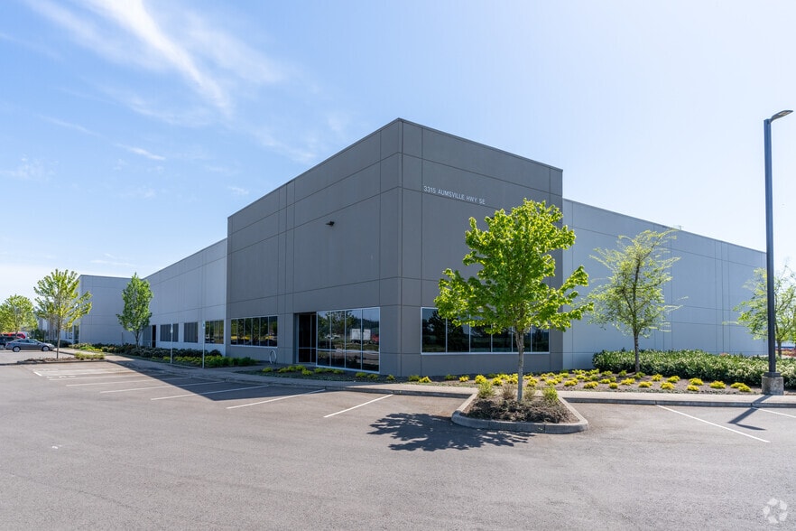 3315 Aumsville Hwy SE, Salem, OR for lease - Primary Photo - Image 2 of 15