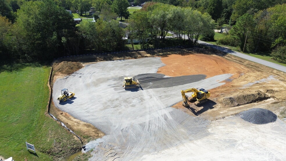 5350 Enterprise Dr, Paducah, KY for lease - Building Photo - Image 3 of 12