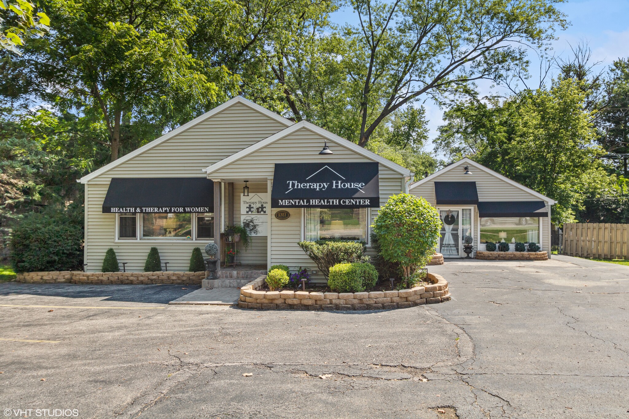 1317 S Main St, Algonquin, IL for sale Building Photo- Image 1 of 1