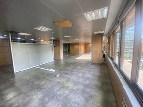 Calle de Orense, 68, Madrid, Madrid for lease Interior Photo- Image 2 of 13