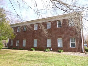 2730 E WT Harris Blvd, Charlotte, NC for lease Building Photo- Image 1 of 10