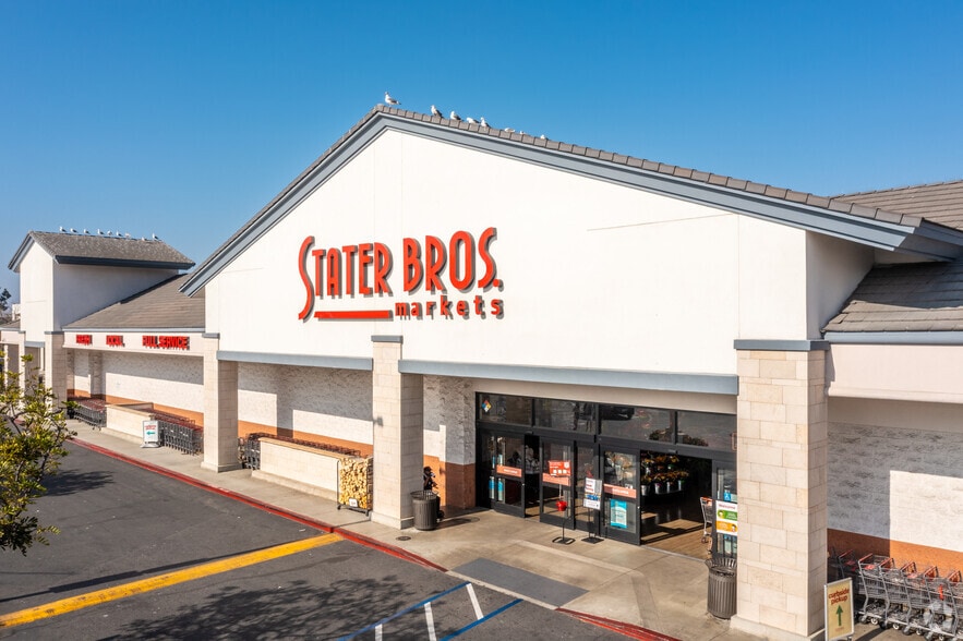 7011-7251 Warner Ave, Huntington Beach, CA for lease - Building Photo - Image 3 of 8