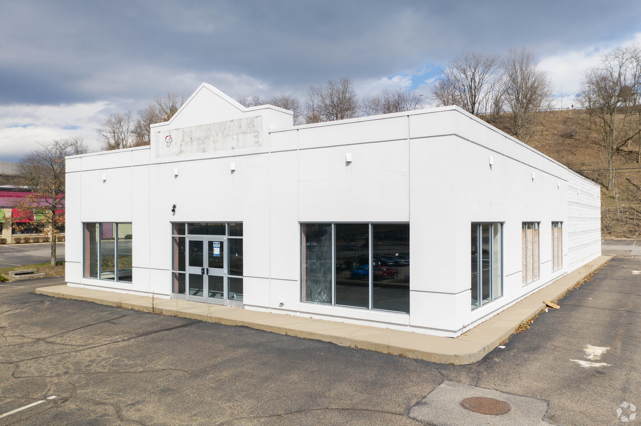 7402 Mcknight Rd, Pittsburgh, PA for sale Building Photo- Image 1 of 1