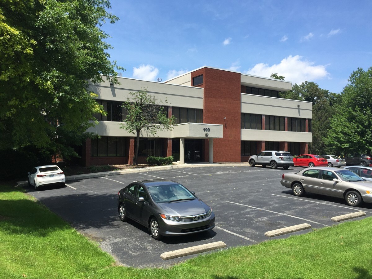 600 Wilson Ln, Mechanicsburg, PA 17055