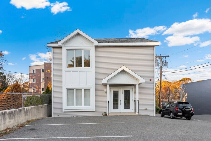 28 Hamilton Street St, Saugus, MA 01906