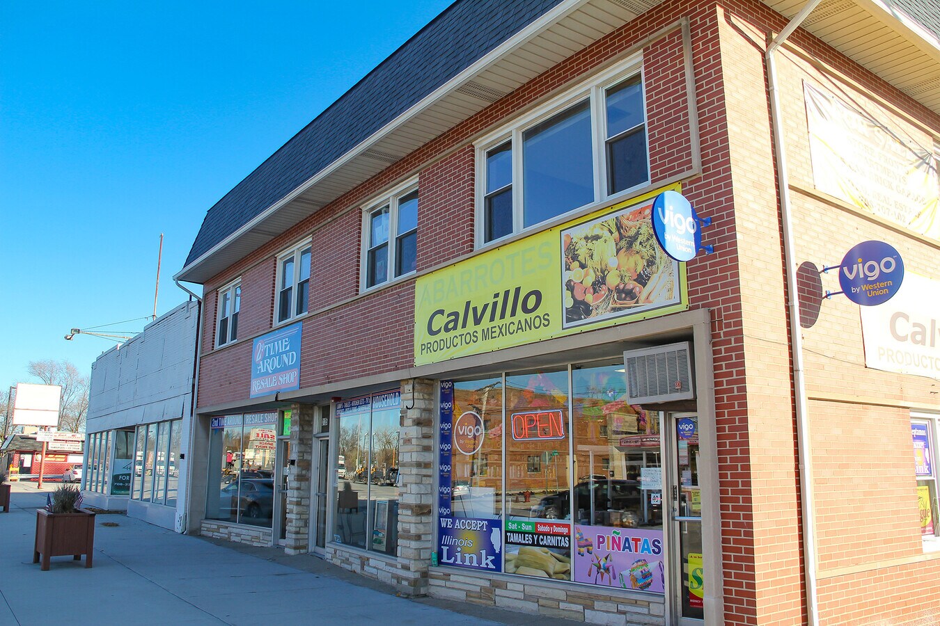 38353837 W 147th St, Midlothian, IL 60445