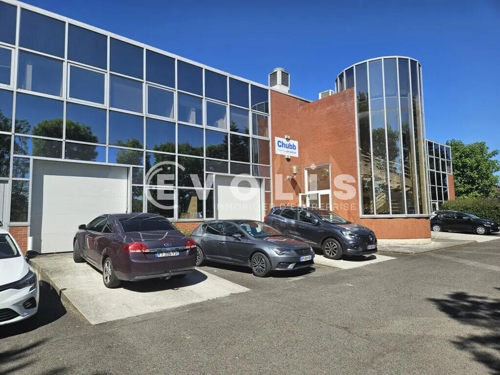 Location Local d'activités 280 m² à 2 375 m² - Photo 1