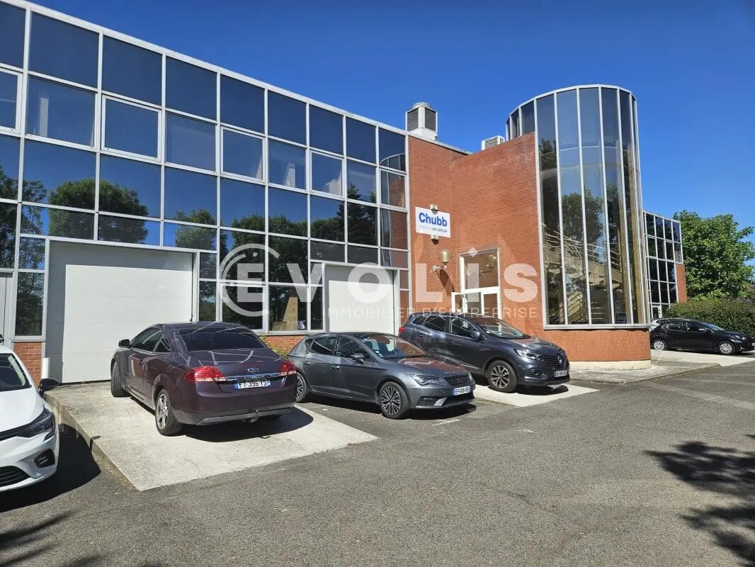9 Avenue Du Canada, Les Ulis for lease Building Photo- Image 1 of 27