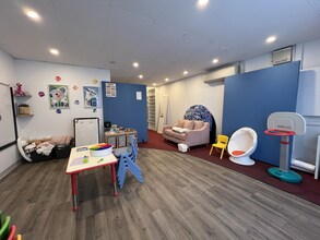 155 Old South Rd, OLD REYNELLA for lease Interior Photo- Image 2 of 12