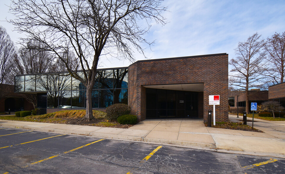 5320 College Blvd, Overland Park, KS for sale - Building Photo - Image 2 of 14