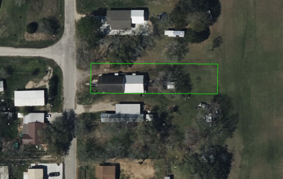 710 8th St, Palacios, TX for sale - Building Photo - Image 2 of 2