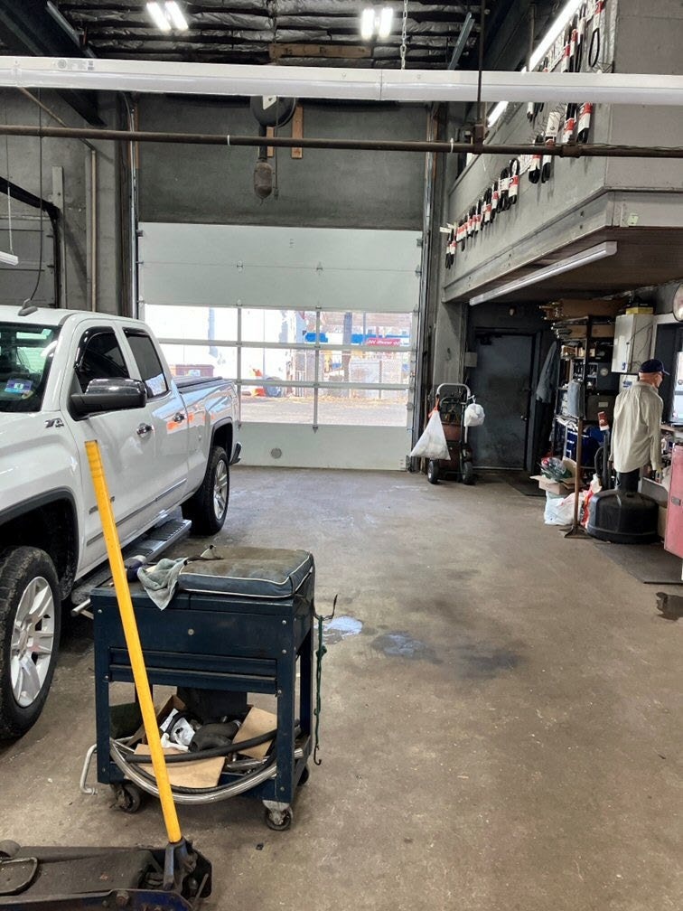 704 Clinton Ave, South Plainfield, NJ for lease Interior Photo- Image 1 of 8