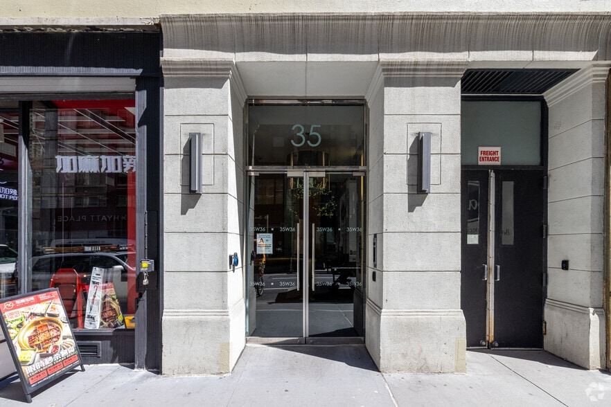 35 W 36th St, New York, NY for lease - Building Photo - Image 3 of 8