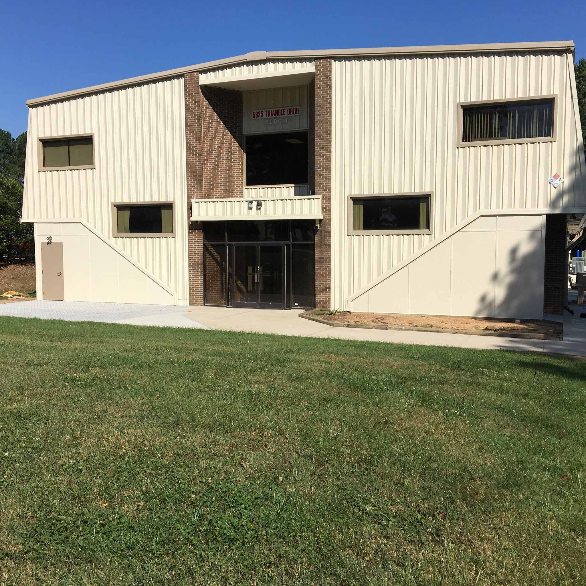 5825 Triangle Dr, Raleigh, NC for sale Building Photo- Image 1 of 1