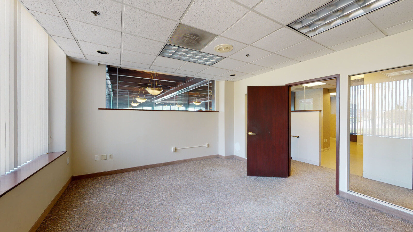 6 Park Ave, Worcester, MA 01605 | LoopNet