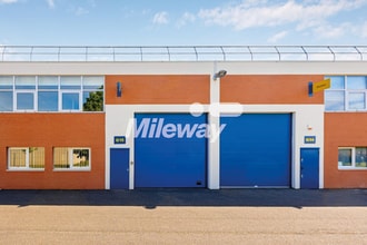 21 Avenue De La Mare, SAINT-OUEN-L'AUMONE for lease Building Photo- Image 2 of 4