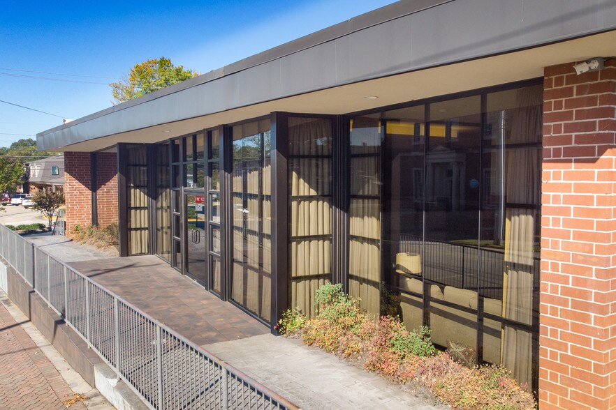 210 W Broome St, Lagrange, GA for sale - Primary Photo - Image 1 of 1