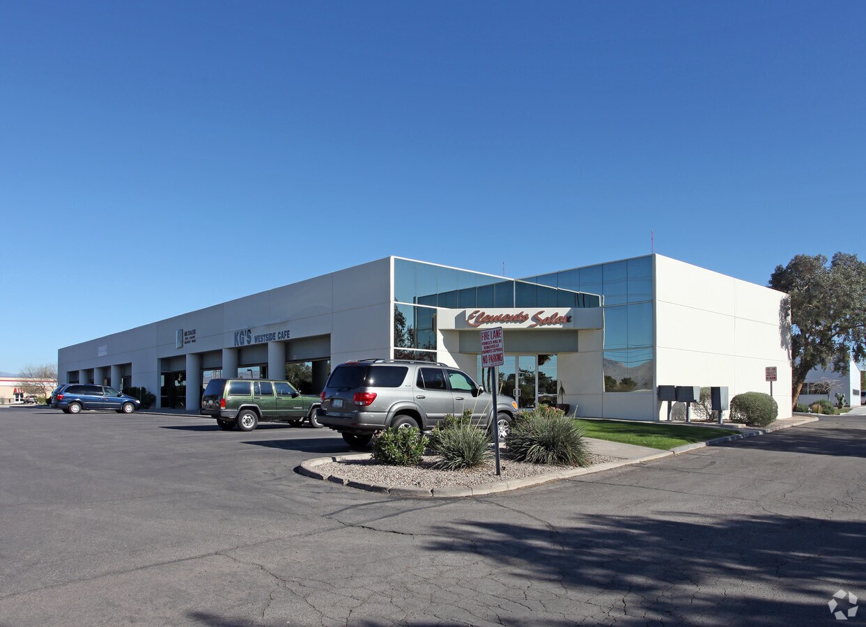 1951 W Grant Rd, Tucson, AZ, 85745 Retail Space For Lease