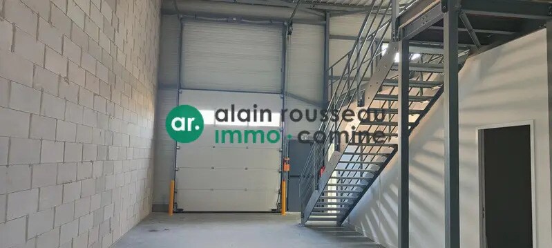 Industrial in Cholet for lease - Interior Photo - Image 3 of 10