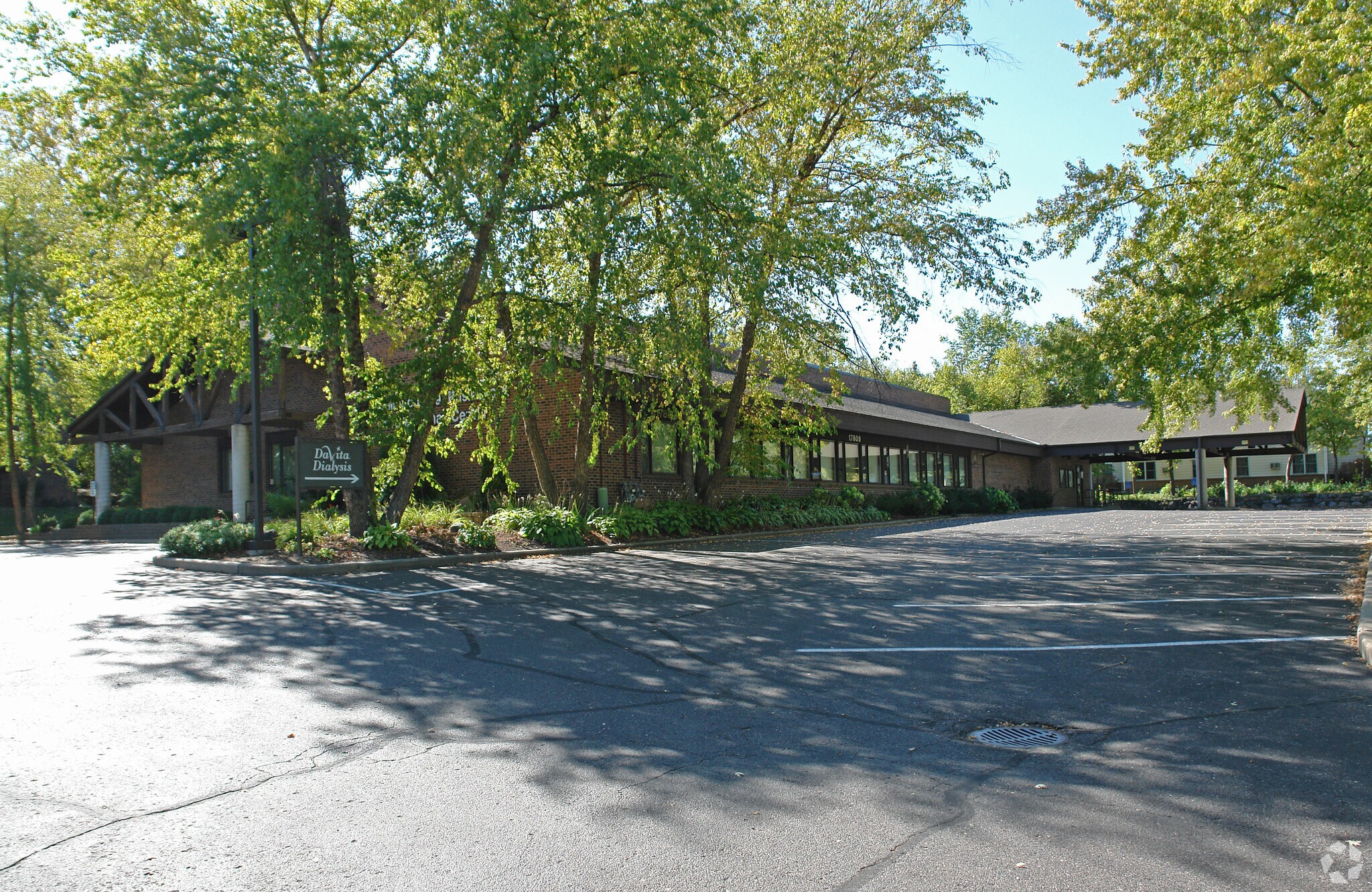 17809 Hutchins Dr, Minnetonka, MN for sale Building Photo- Image 1 of 1