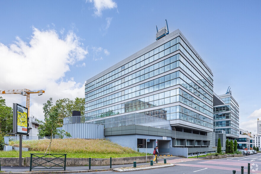 345 Avenue Georges Clemenceau, Nanterre for lease - Building Photo - Image 2 of 3