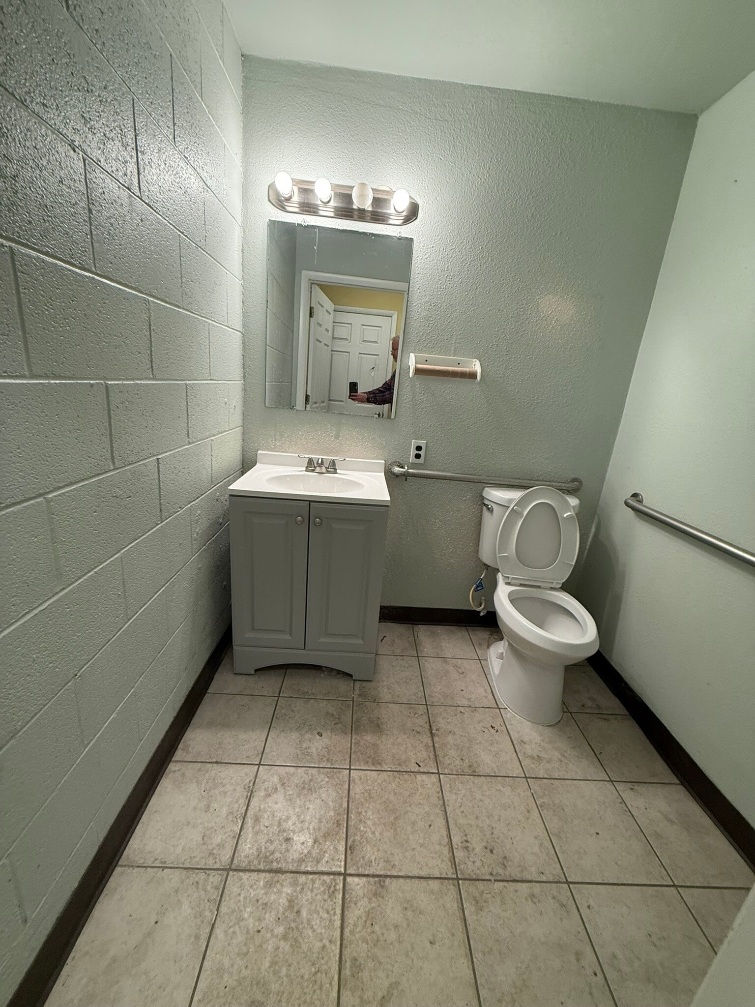 5002 N Academy Blvd, Colorado Springs, CO for lease Interior Photo- Image 1 of 5