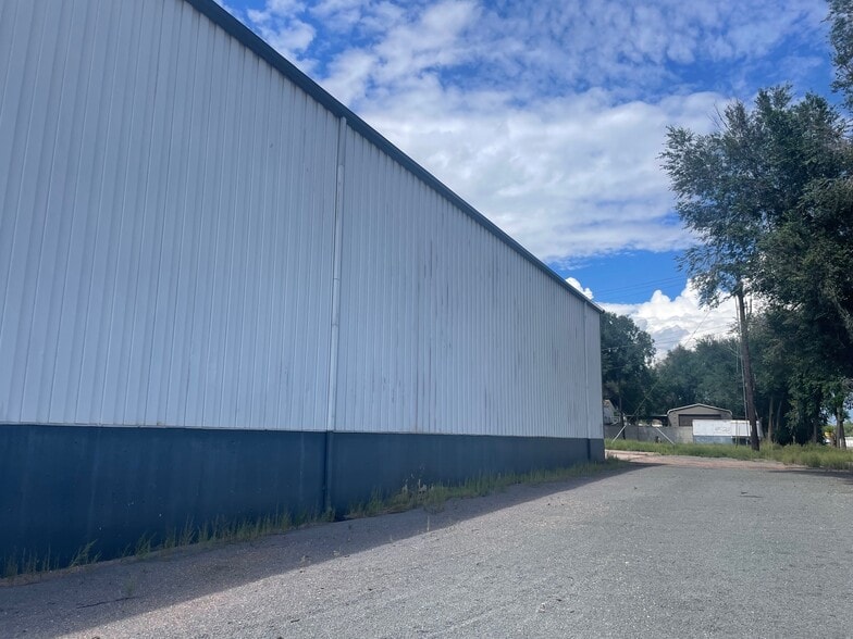 2325 Sinton Rd, Colorado Springs, CO for lease - Building Photo - Image 3 of 27