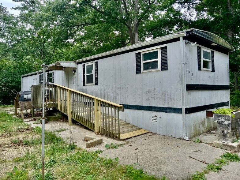 6415 Magnolia Dr, Millville, NJ for sale - Primary Photo - Image 1 of 1