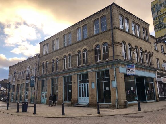 50 King St, Huddersfield for lease - Building Photo - Image 1 of 1