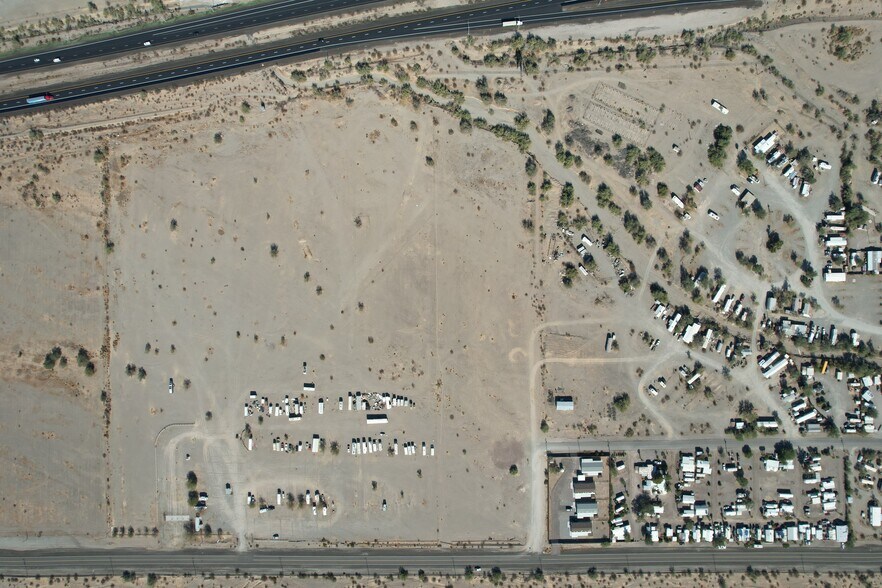 760 Kuehn st, Quartzsite, AZ for sale - Building Photo - Image 1 of 1