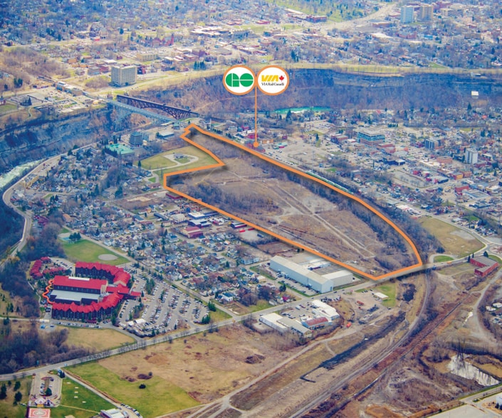 4620 Buttrey St, Niagara Falls, ON for sale - Building Photo - Image 2 of 5