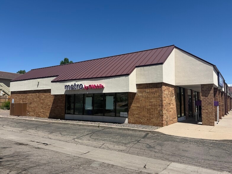 2295 S Chambers Rd, Aurora, CO for lease - Building Photo - Image 2 of 24