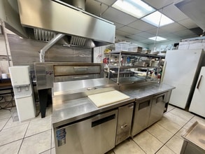 348-360 Bloomfield Ave, Montclair, NJ for lease Interior Photo- Image 2 of 8
