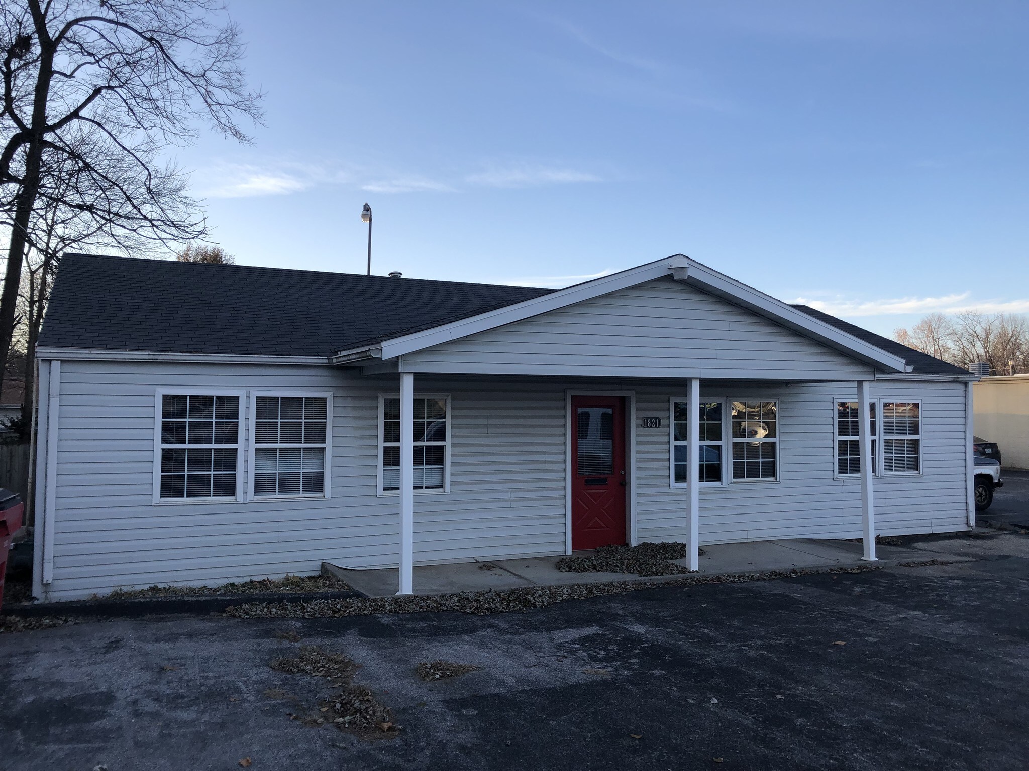 1821 S Weaver Ave, Springfield, MO for sale Other- Image 1 of 1