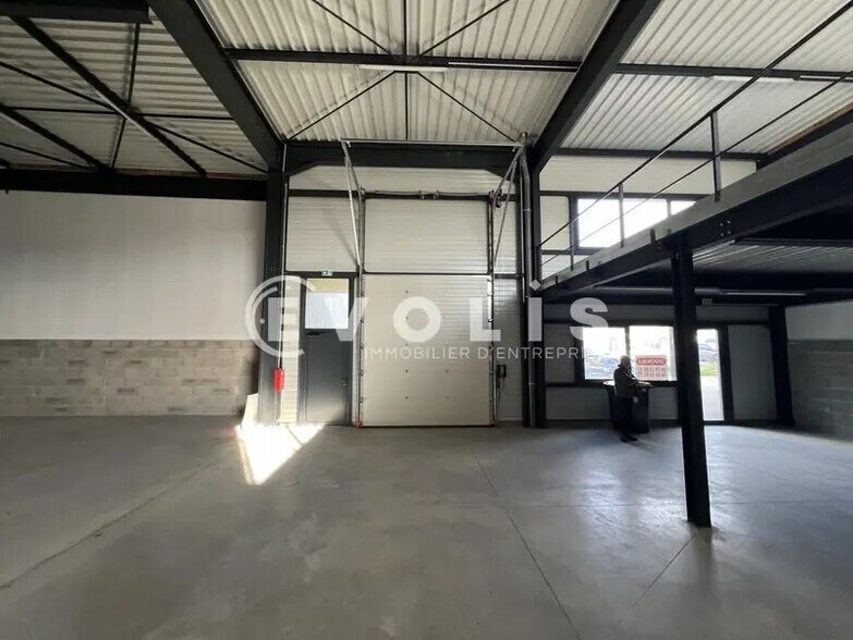 Flex in Frans for lease - Building Photo - Image 3 of 6