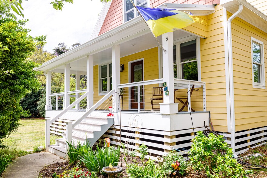 115 Airport Rd, Manteo, NC 27954