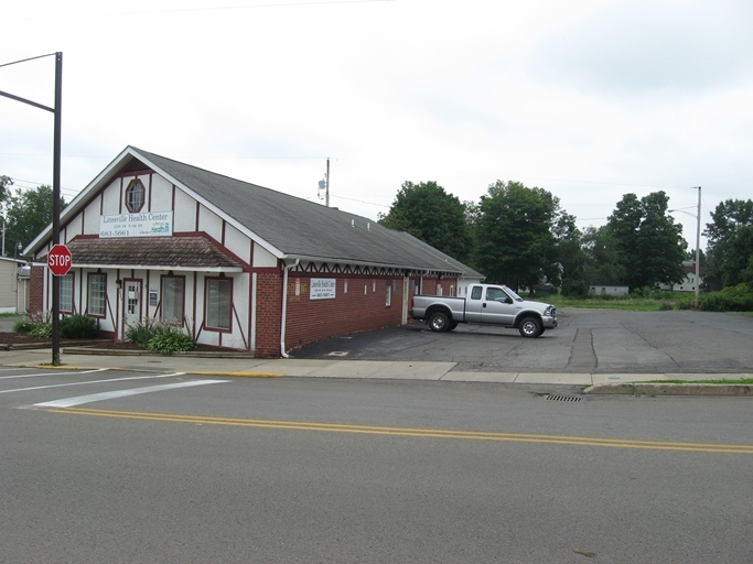 226 W Erie St, Linesville, PA for sale - Primary Photo - Image 1 of 1