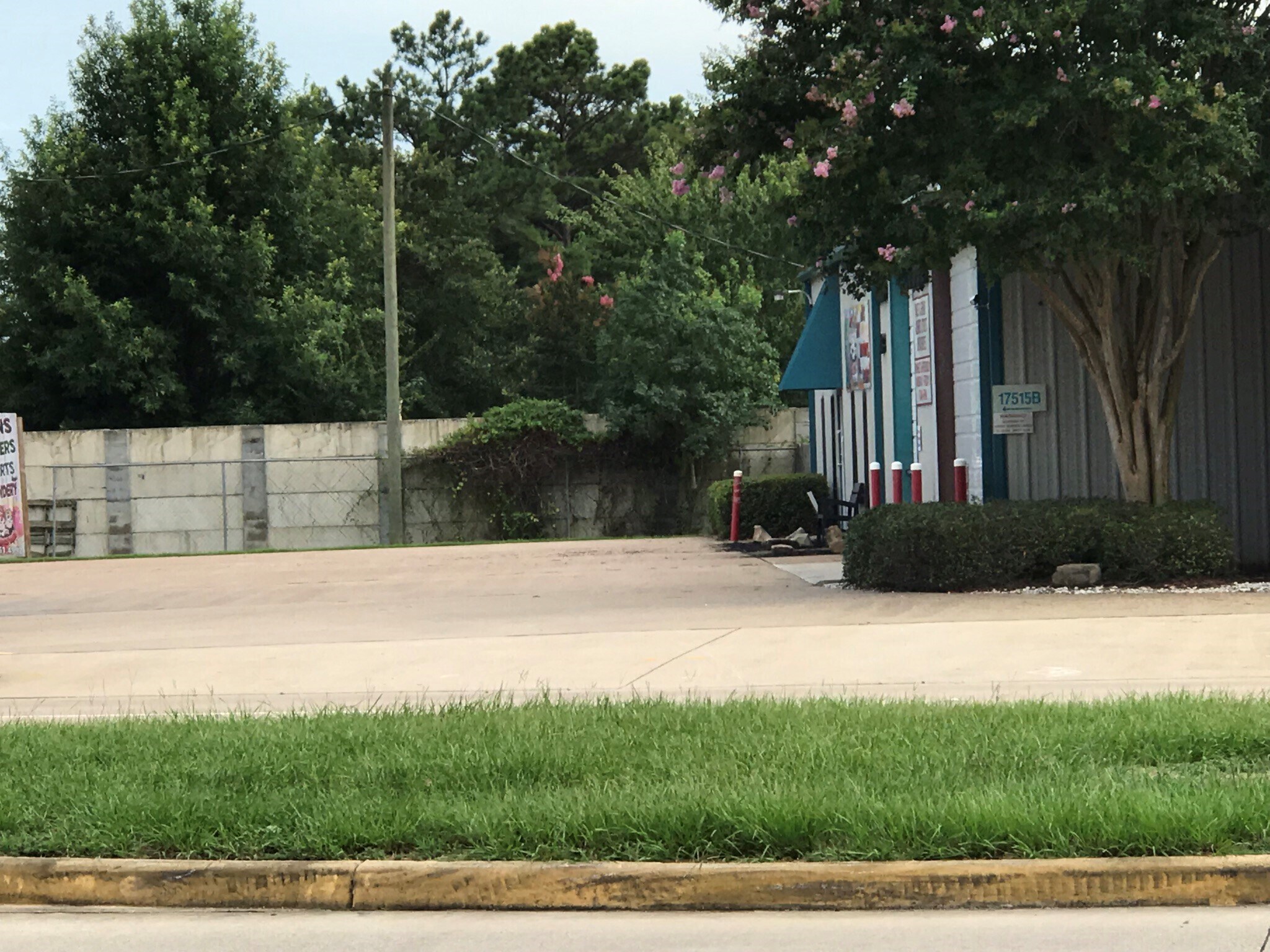 17515 Huffmeister Rd, Cypress, TX 77429 Industrial for Sale