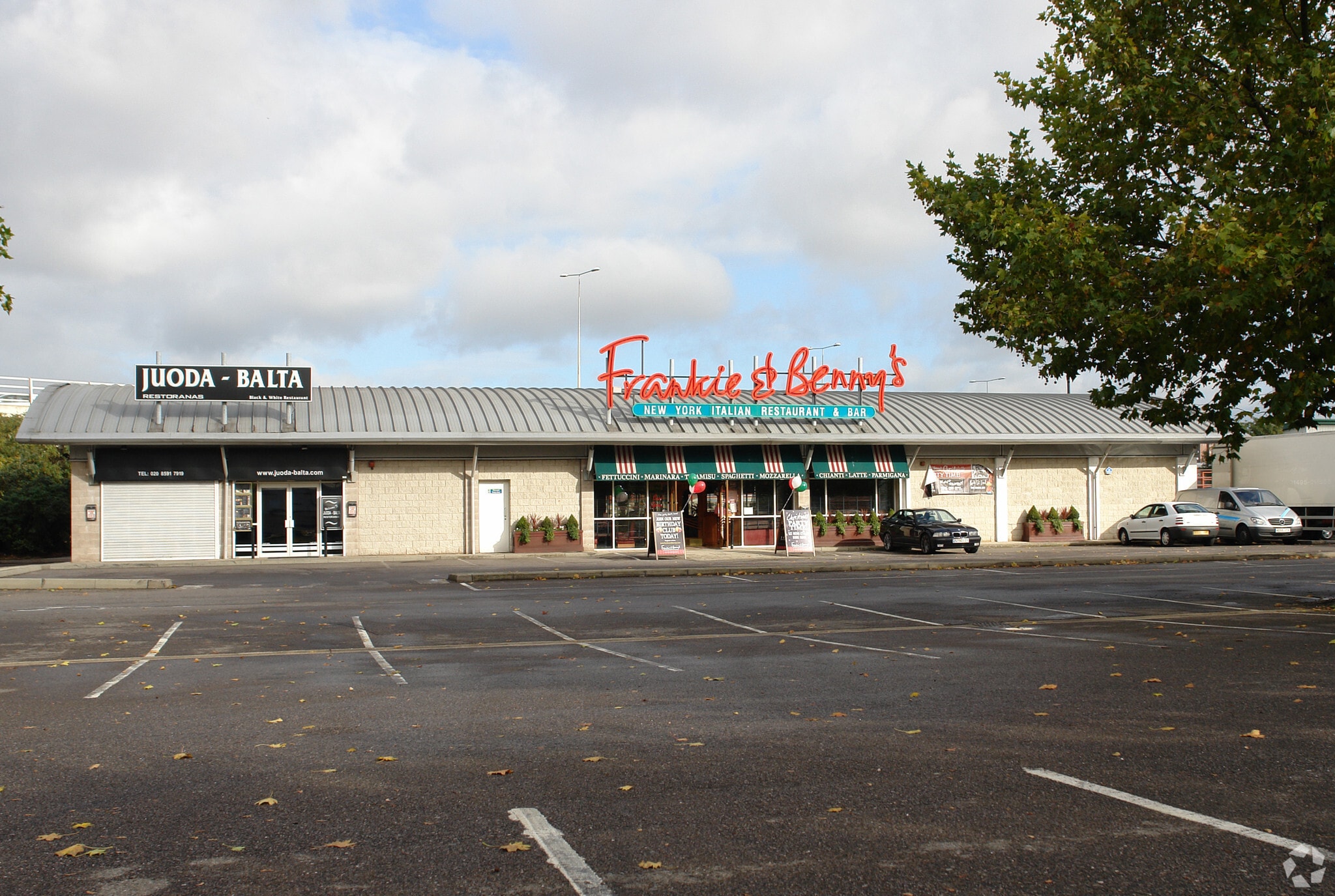 Jenkins Ln, Barking for sale Primary Photo- Image 1 of 1