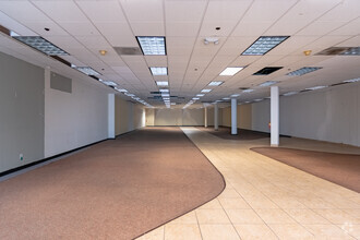 2700 Colorado Blvd, Los Angeles, CA for lease Interior Photo- Image 2 of 2